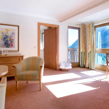 Post Am Hotel 4*