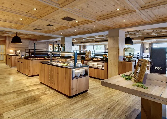 Post Am 4* Пертизау